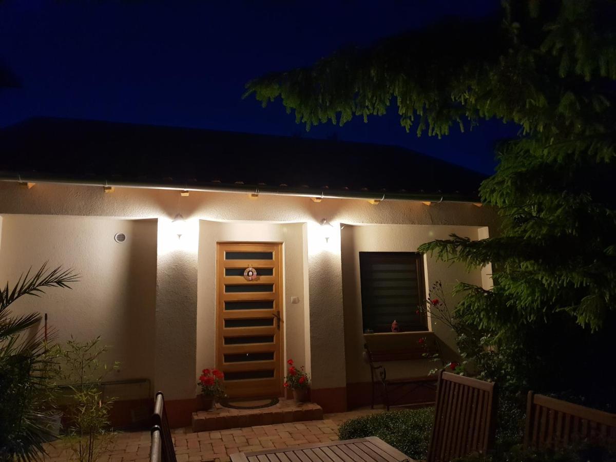Füred Deluxe Garden Apartment Balatonfüred Exterior foto